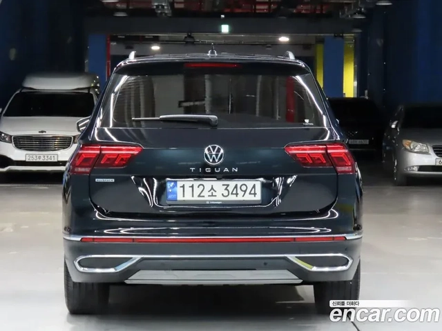 VW Tiguan PRESTIGE - автомобили, коли, обяви за нови и употребявани 1