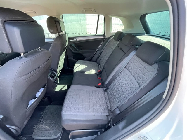 VW Tiguan 2.0TDI* 4MOTION* 92 000KM* FACELIFT - автомобили, коли, обяви за нови и употребявани 13