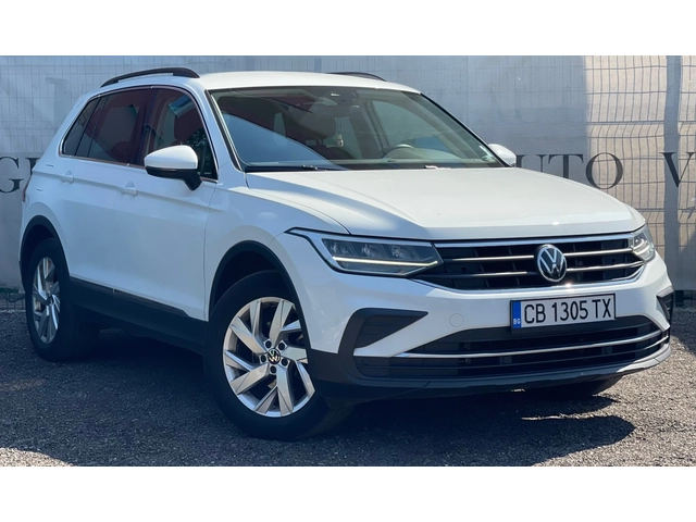 VW Tiguan 2.0TDI* 4MOTION* 92 000KM* FACELIFT - автомобили, коли, обяви за нови и употребявани 2