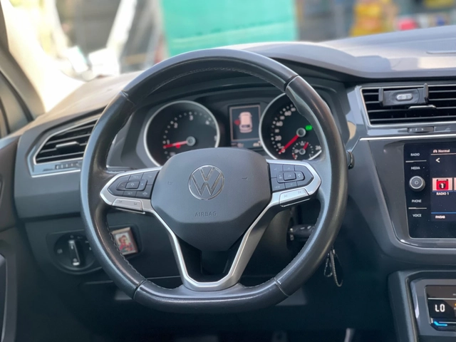 VW Tiguan 2.0TDI* 4MOTION* 92 000KM* FACELIFT - автомобили, коли, обяви за нови и употребявани 8