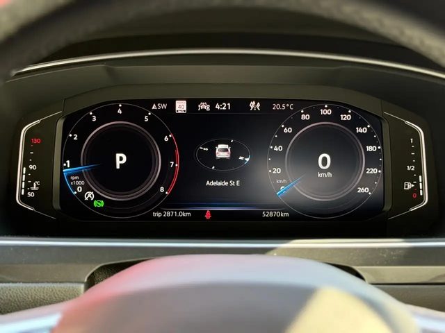 VW Tiguan Acciden Free|Ventilated Seats|PanRoof|Heated Steer All Wheel Drive - автомобили, коли, обяви за нови и употребявани 14