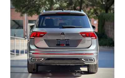 VW Tiguan Acciden Free|Ventilated Seats|PanRoof|Heated Steer All Wheel Drive - автомобили, коли, обяви за нови и употребявани 7