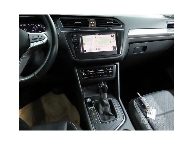 VW Tiguan Allspace 2.0 TSI Prestige | ОБДУХВАНЕ. | 360 КАМЕРА | - автомобили, коли, обяви за нови и употребявани 8