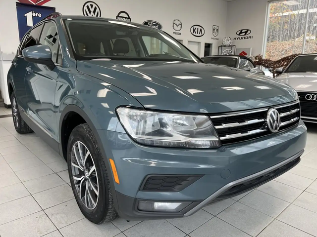 VW Tiguan COMFORTLINE / AWD + TOIT + GPS + CAMERA + CUIR +++ - автомобили, коли, обяви за нови и употребявани 7