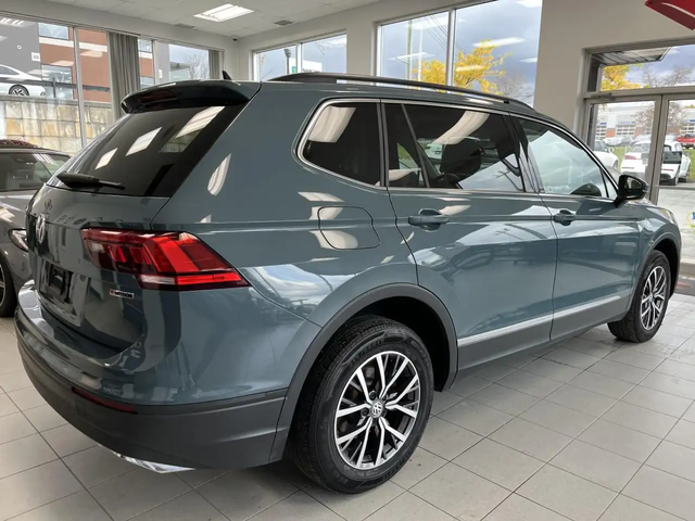 VW Tiguan COMFORTLINE / AWD + TOIT + GPS + CAMERA + CUIR +++ - автомобили, коли, обяви за нови и употребявани 5