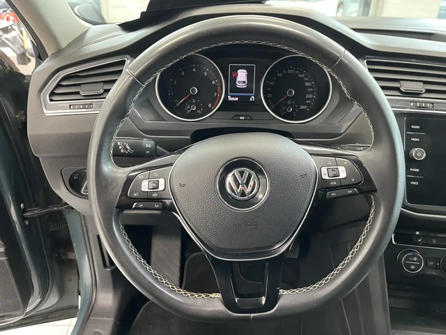 VW Tiguan COMFORTLINE / AWD + TOIT + GPS + CAMERA + CUIR +++ - автомобили, коли, обяви за нови и употребявани 12
