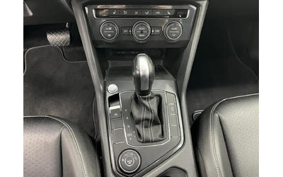 VW Tiguan COMFORTLINE / AWD + TOIT + GPS + CAMERA + CUIR +++ - автомобили, коли, обяви за нови и употребявани 18