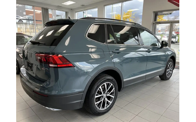vw-tiguan-comfortline-awd-toit-gps-camera-cuir - 5