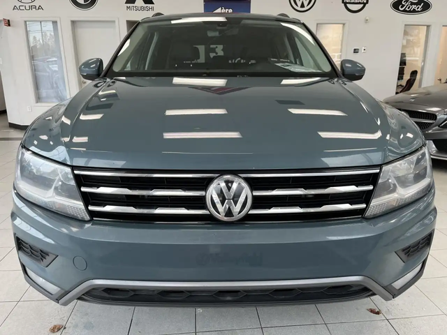 VW Tiguan COMFORTLINE / AWD + TOIT + GPS + CAMERA + CUIR +++ - автомобили, коли, обяви за нови и употребявани 8