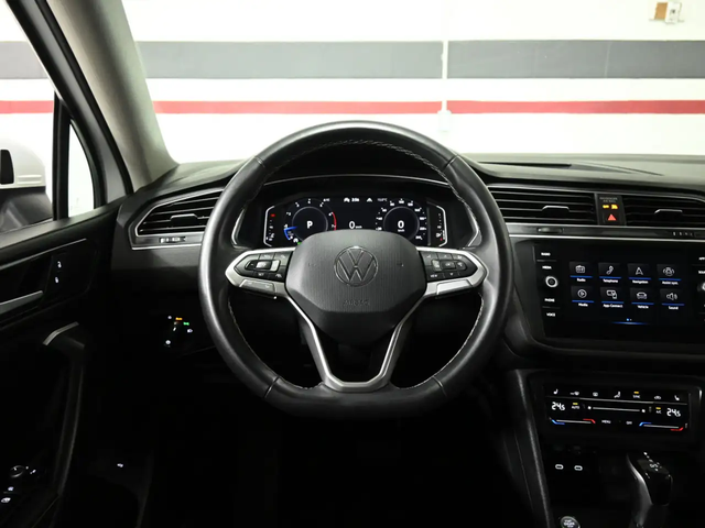 VW Tiguan Comfortline  No Accident Leather Heated Seats Remote Start All Wheel Drive - автомобили, коли, обяви за нови и употребявани 11