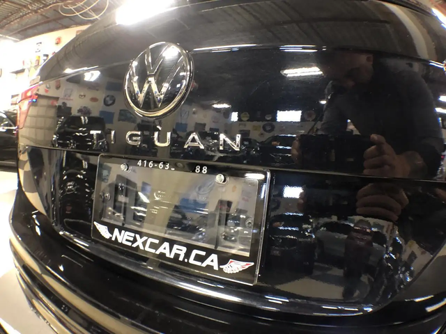 VW Tiguan COMFORTLINE R-LINE B/EDITION AWD LEATHER PAN/ROOF All Wheel Drive - автомобили, коли, обяви за нови и употребявани 10