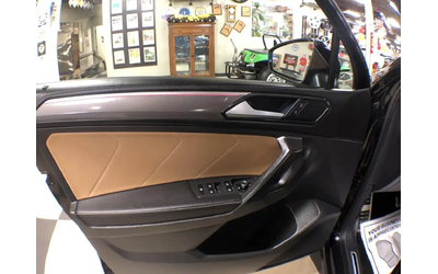 VW Tiguan COMFORTLINE R-LINE B/EDITION AWD LEATHER PAN/ROOF All Wheel Drive - автомобили, коли, обяви за нови и употребявани 15