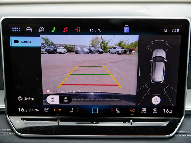 VW Tiguan Comfortline R-Line Black Edition All Wheel Drive - автомобили, коли, обяви за нови и употребявани 18