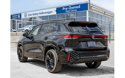 VW Tiguan Comfortline R-Line Black Edition All Wheel Drive - автомобили, коли, обяви за нови и употребявани 6