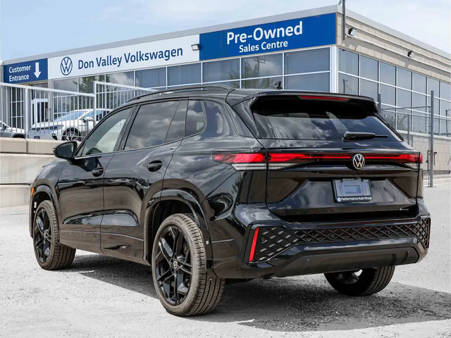 VW Tiguan Comfortline R-Line Black Edition All Wheel Drive - автомобили, коли, обяви за нови и употребявани 6