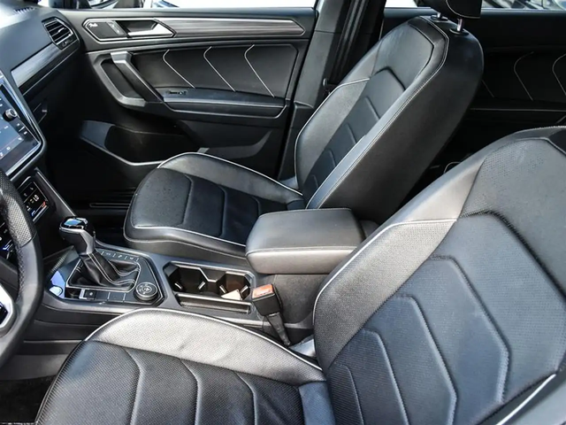 VW Tiguan Highline 2.0T 8sp at w/Tip 4M All Wheel Drive - автомобили, коли, обяви за нови и употребявани 16