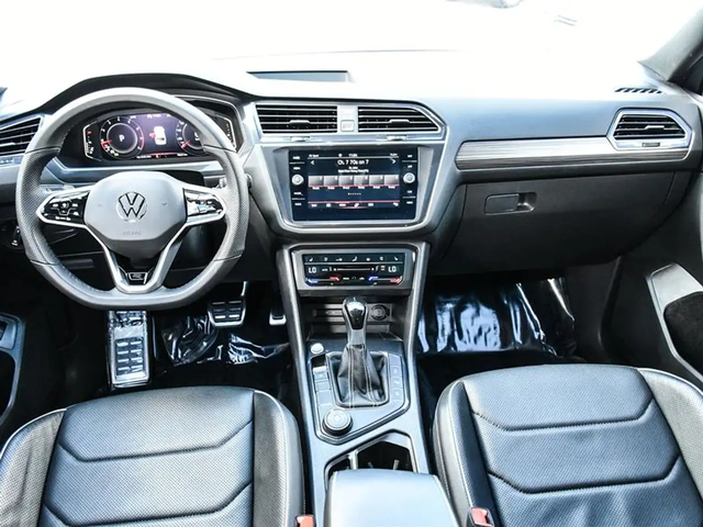 VW Tiguan Highline 2.0T 8sp at w/Tip 4M All Wheel Drive - автомобили, коли, обяви за нови и употребявани 18