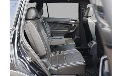 VW Tiguan HIGHLINE R-LINE 4MOTION *ACCIDENT FREE*SERVICE RECORDS*7 SEATES* CAMERA NAV BLUETOOTH LEATHER HEATED SEATS PANO ROOF CRUI All Wheel Drive - автомобили, коли, обяви за нови и употребявани 17