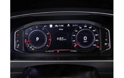 VW Tiguan HIGHLINE R-LINE AWD | Nav | Panoroof | CarPlay All Wheel Drive - автомобили, коли, обяви за нови и употребявани 12