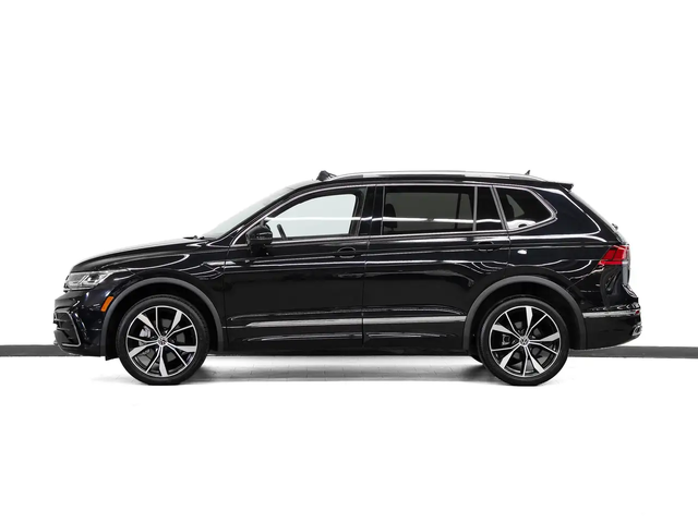 VW Tiguan HIGHLINE R-LINE AWD | Nav | Panoroof | CarPlay All Wheel Drive - автомобили, коли, обяви за нови и употребявани 4