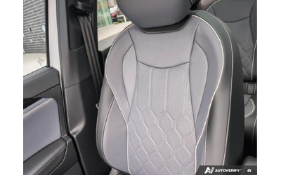 VW Tiguan Highline Turbo R-Line Highline Turbo R All Wheel Drive - автомобили, коли, обяви за нови и употребявани 19
