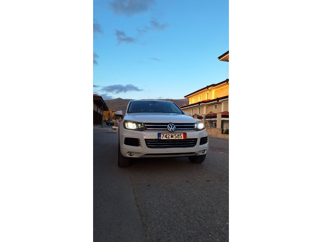 VW Touareg, 2014 г., 230785 км, 0 к.с. - автомобили, коли, обяви за нови и употребявани 1