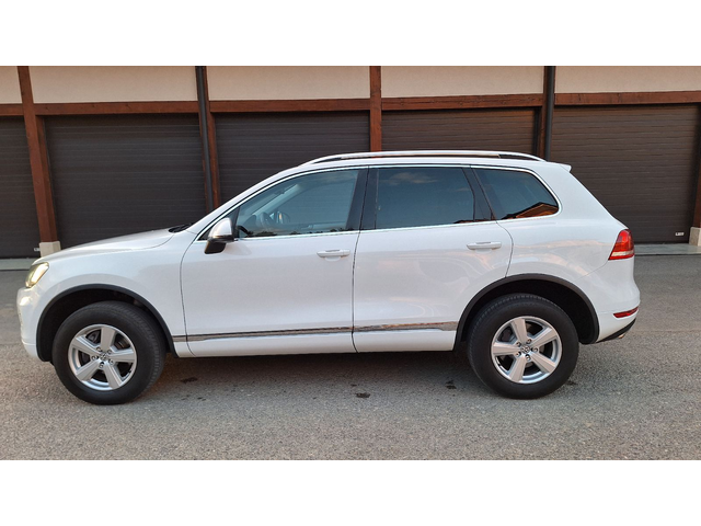 VW Touareg, 2014 г., 230785 км, 0 к.с. - автомобили, коли, обяви за нови и употребявани 9