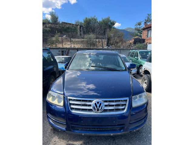 VW Touareg 2.5TDI-174к.с. Автоматик/ Кожа/ Подгрев/ Италия - автомобили, коли, обяви за нови и употребявани 1