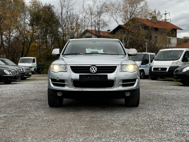 VW Touareg - автомобили, коли, обяви за нови и употребявани 1