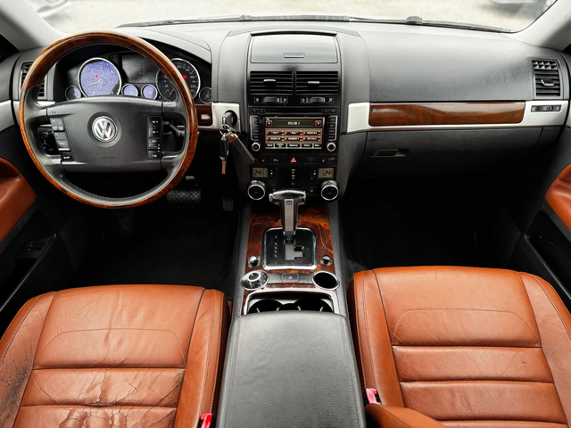 VW Touareg - автомобили, коли, обяви за нови и употребявани 9