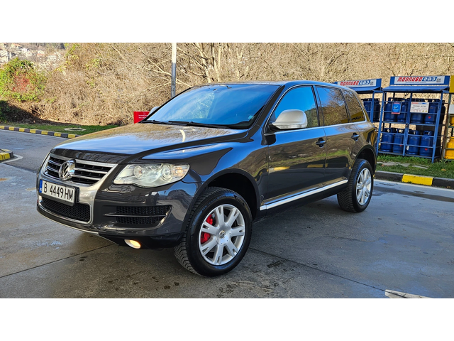 VW Touareg 3.0 Navig/Klimatronik/Avtomat/Facelift - автомобили, коли, обяви за нови и употребявани 1