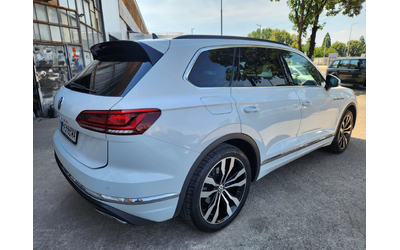 vw-touareg - 2