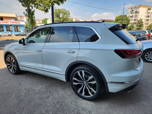 VW Touareg 3.0 дизел 286 конски сили - автомобили, коли, обяви за нови и употребявани 3