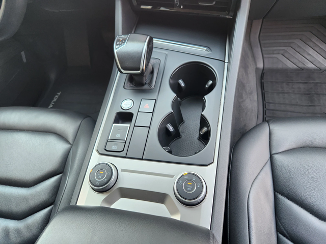 VW Touareg 3.0 дизел 286 конски сили - автомобили, коли, обяви за нови и употребявани 7