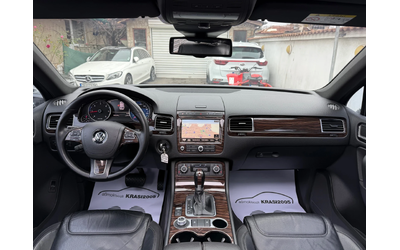 VW Touareg 3.0TDI FACELIFT R-LINE PANORAMA NAVI XENON - автомобили, коли, обяви за нови и употребявани 9
