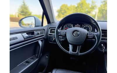 VW Touareg 3.0 TDI Сервизна история НЕ Е НА ВЪЗДУХ - автомобили, коли, обяви за нови и употребявани 18