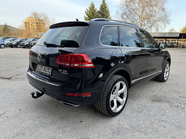 VW Touareg 3.0TDI-239кс/АВТОМАТ/4x4/LED/NAVI/ЛИЗИНГ - автомобили, коли, обяви за нови и употребявани 3