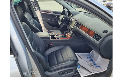 VW Touareg 3.0TDi-8 СКОРОСТИ * ОБСЛУЖЕН* ТОП СЪСТОЯНИЕ! - автомобили, коли, обяви за нови и употребявани 10