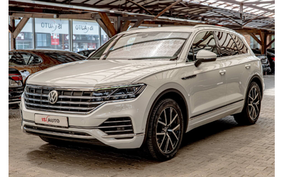 VW Touareg 3.0TDI/ACC/HuD/Virtual/Амбиент/Камера/Lane Assist/Matrix - автомобили, коли, обяви за нови и употребявани 2