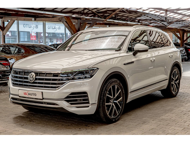 VW Touareg 3.0TDI/ACC/HuD/Virtual/Амбиент/Камера/Lane Assist/Matrix - автомобили, коли, обяви за нови и употребявани 2