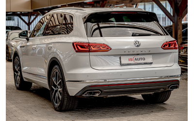 VW Touareg 3.0TDI/ACC/HuD/Virtual/Амбиент/Камера/Lane Assist/Matrix - автомобили, коли, обяви за нови и употребявани 4