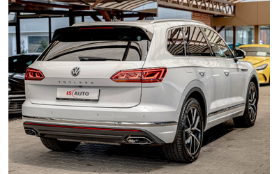 VW Touareg 3.0TDI/ACC/HuD/Virtual/Амбиент/Камера/Lane Assist/Matrix - автомобили, коли, обяви за нови и употребявани 5