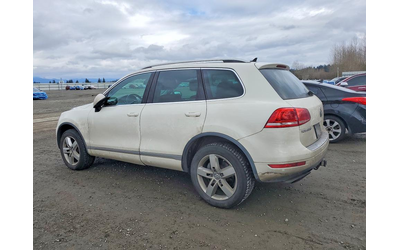 vw-touareg-3-6l-6-all-wheel-drive - 1