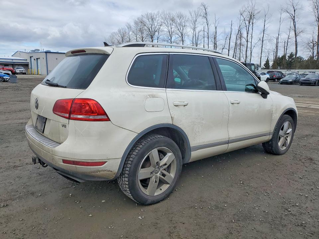 VW TOUAREG 3.6L 6 All Wheel Drive - автомобили, коли, обяви за нови и употребявани 2