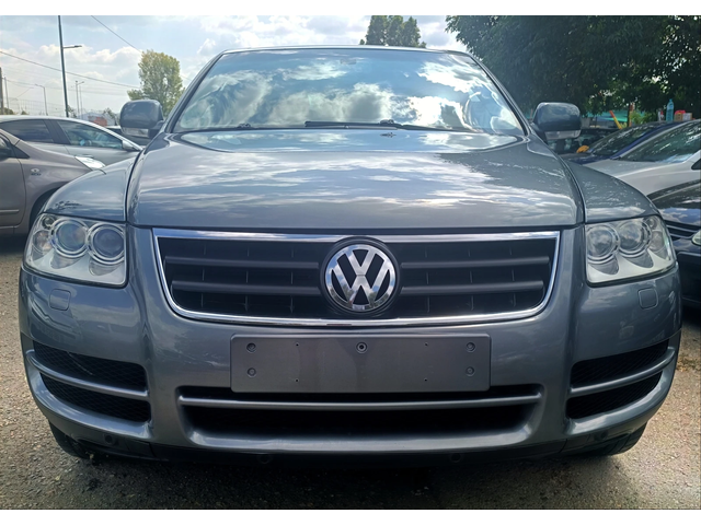 VW Touareg 2.5TDI/SPORT - автомобили, коли, обяви за нови и употребявани 2