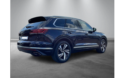 VW Touareg V8 TDI - автомобили, коли, обяви за нови и употребявани 10