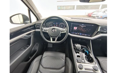 VW Touareg 3.0 TDI R-LINE 4M - автомобили, коли, обяви за нови и употребявани 8