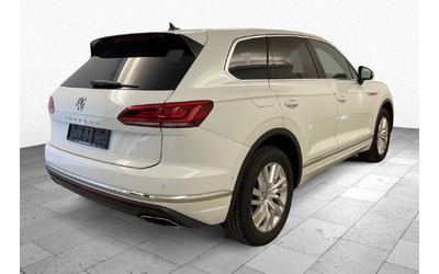 vw-touareg - 1