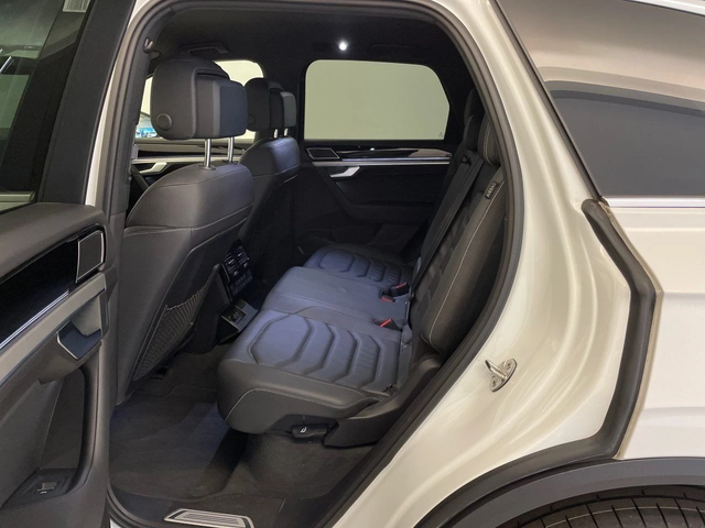 VW Touareg 3.0 TDI V6 - автомобили, коли, обяви за нови и употребявани 7