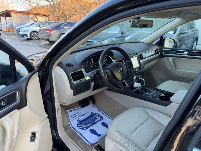 VW Touareg 3.0TDI 239k.c. 170хил.км. - автомобили, коли, обяви за нови и употребявани 8